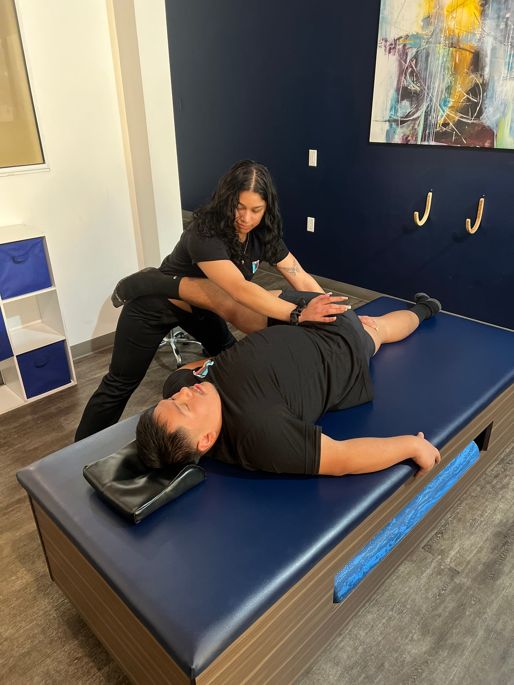 (24) 50-minute StretchLab sessions